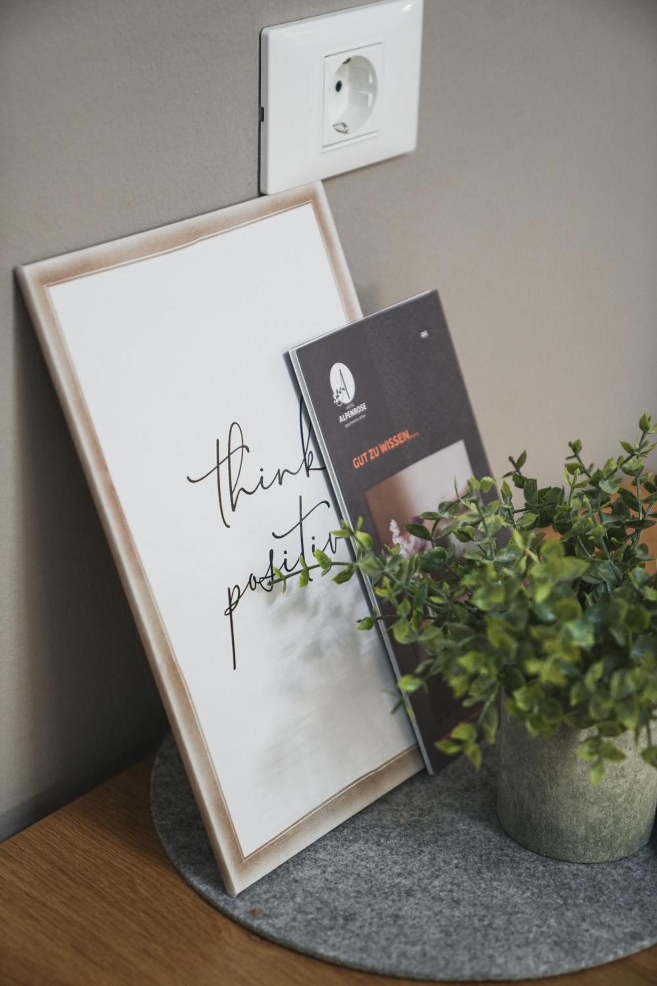 Haus Artus Aparthotel Schenna Ngoại thất bức ảnh