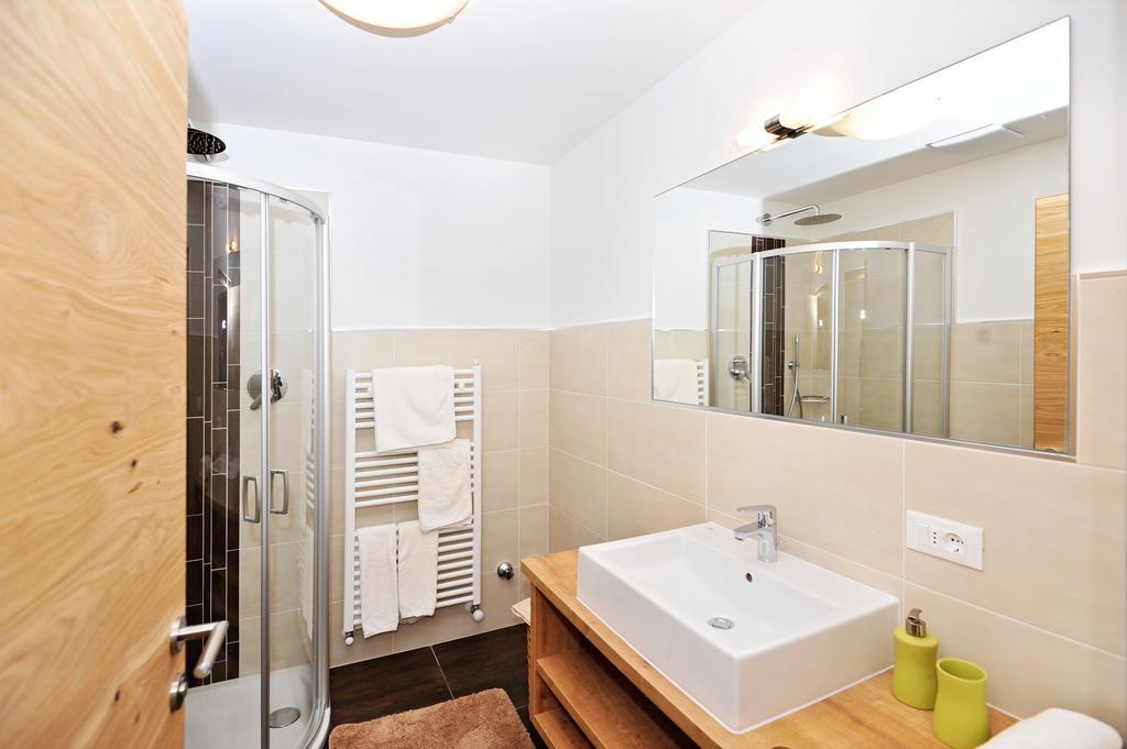 Haus Artus Aparthotel Schenna Ngoại thất bức ảnh