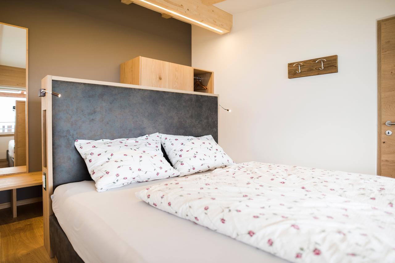Haus Artus Aparthotel Schenna Ngoại thất bức ảnh